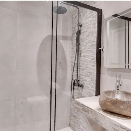 Apartamento Petralona Atenas